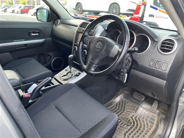 Suzuki ESCUDO 2005 8178541-6