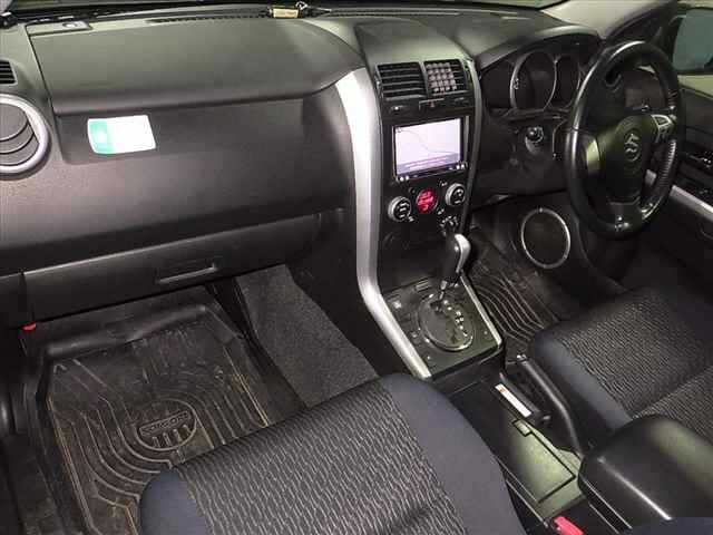 Suzuki ESCUDO 2014 8178542-5