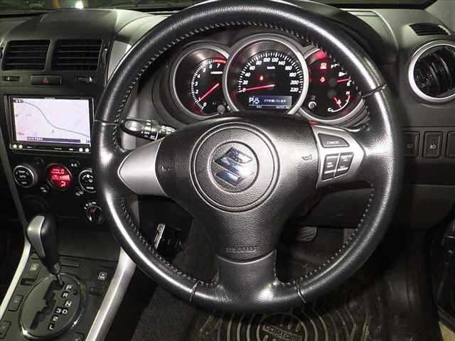 Suzuki ESCUDO 2014 8178542-8