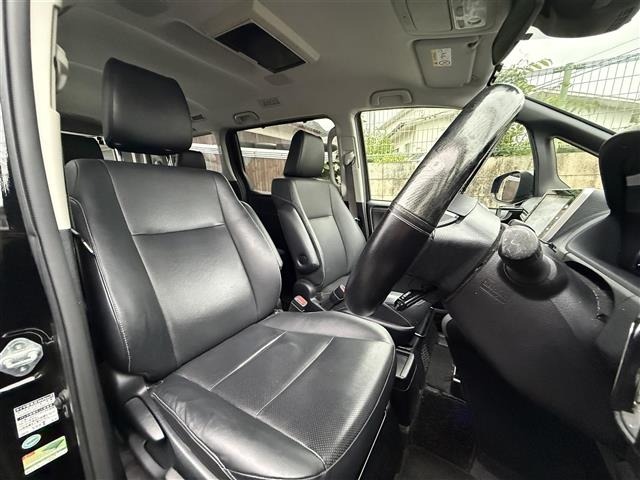 Toyota ESQUIRE 2016 8178445-4