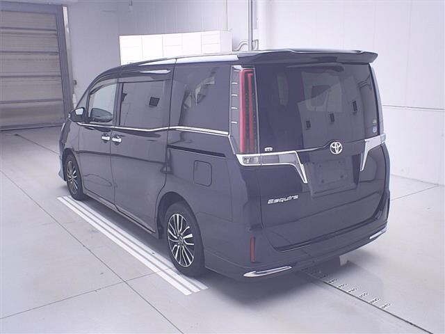 Toyota ESQUIRE 2017 8178460-1