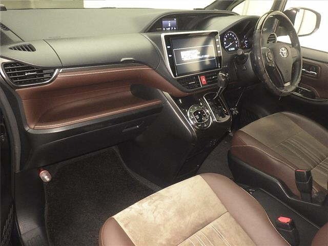 Toyota ESQUIRE 2017 8178460-4