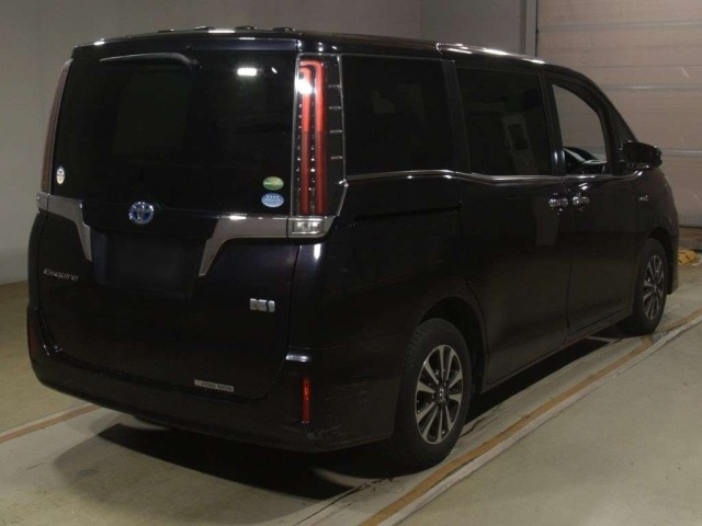 Toyota ESQUIRE 2018 8178484-1