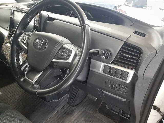Toyota ESTIMA 2017 8178675-9