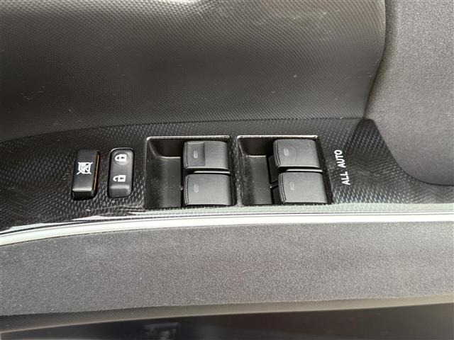 Toyota ESTIMA 2012 8178684-3