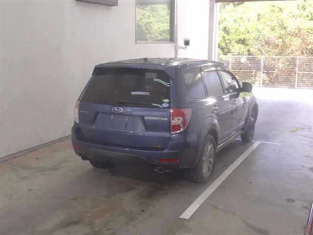 Subaru FORESTER 2011 8175848-5