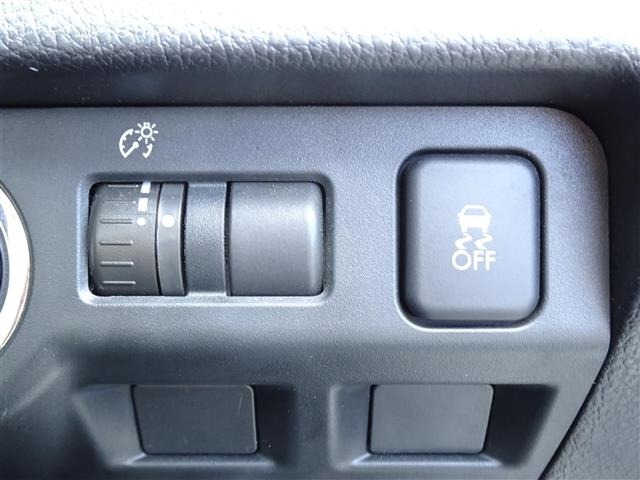 Subaru FORESTER 2014 8176142-2