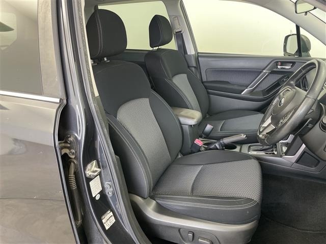 Subaru FORESTER 2016 8176157-1