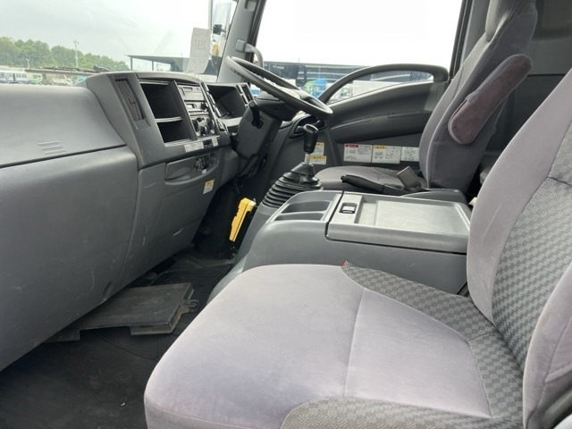 Isuzu FORWARD 2010 8178893-5