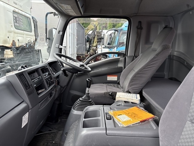 Isuzu FORWARD 2012 8178894-5