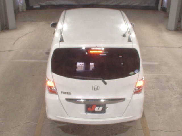 Honda FREED 2014 8176655-6