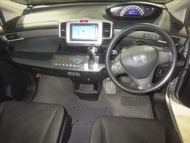 Honda FREED 2013 8176656-3