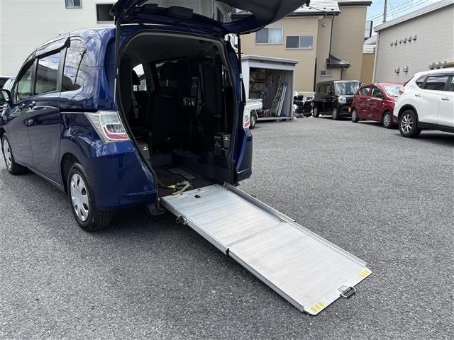 Honda FREED 2013 8176808-15