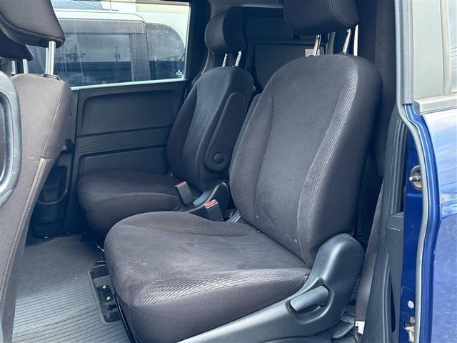 Honda FREED 2013 8176808-2