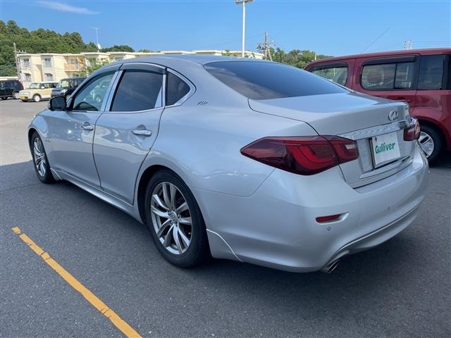 Nissan FUGA 2016 8176210-1
