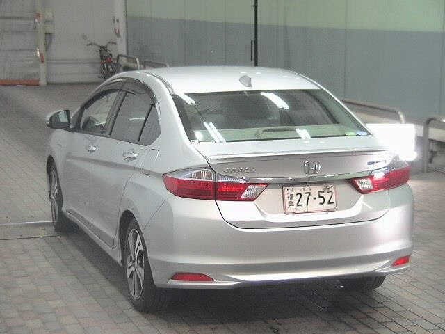 Honda GRACE 2015 8176858-1