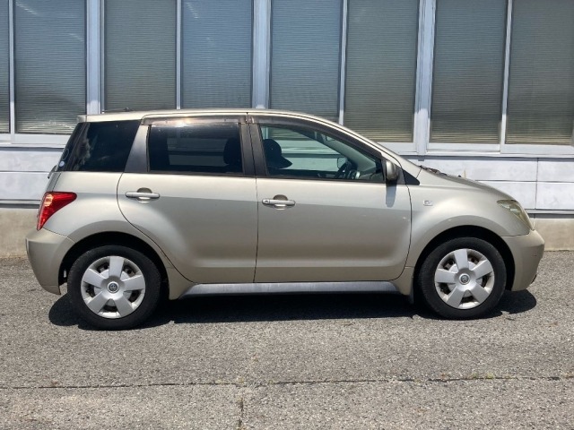 Toyota IST 2003 8175311-3