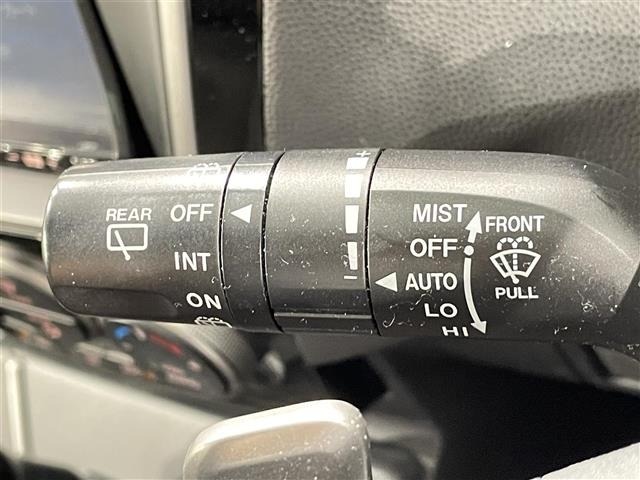 Nissan LAFESTA 2013 8175437-6