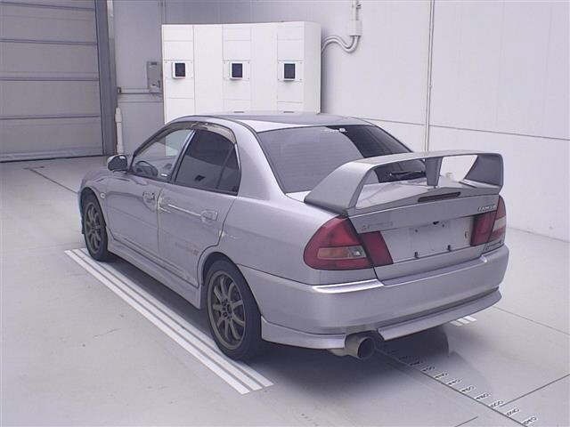Mitsubishi LANCER 1996 8176963-1