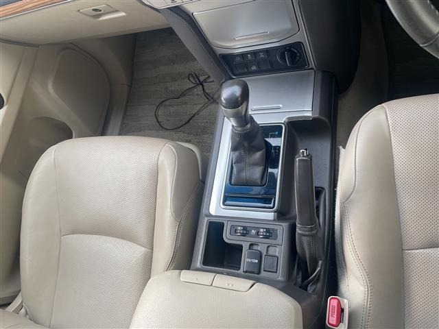 Toyota LAND CRUISER PRADO 2017 8177614-12