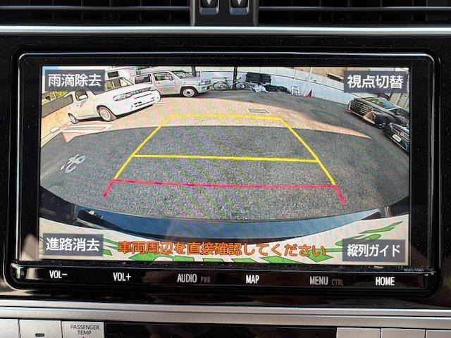 Toyota LAND CRUISER PRADO 2023 8177810-11