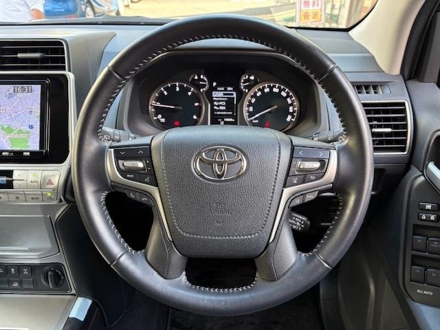 Toyota LAND CRUISER PRADO 2023 8177810-7