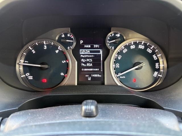 Toyota LAND CRUISER PRADO 2023 8177810-8
