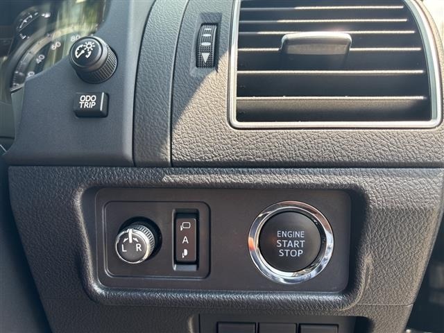 Toyota LAND CRUISER PRADO 2022 8177811-1
