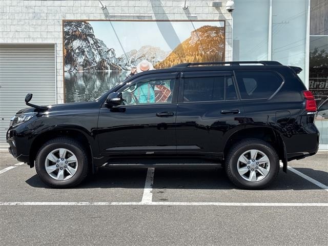 Toyota LAND CRUISER PRADO 2022 8177811-6
