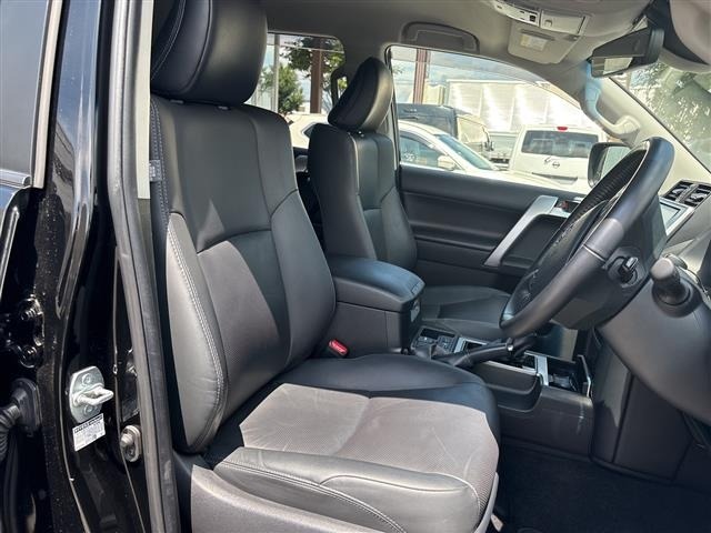 Toyota LAND CRUISER PRADO 2022 8177811-7