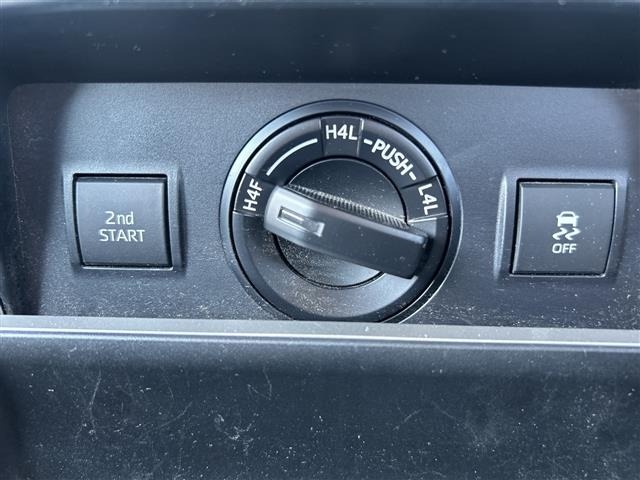 Toyota LAND CRUISER PRADO 2021 8177813-12