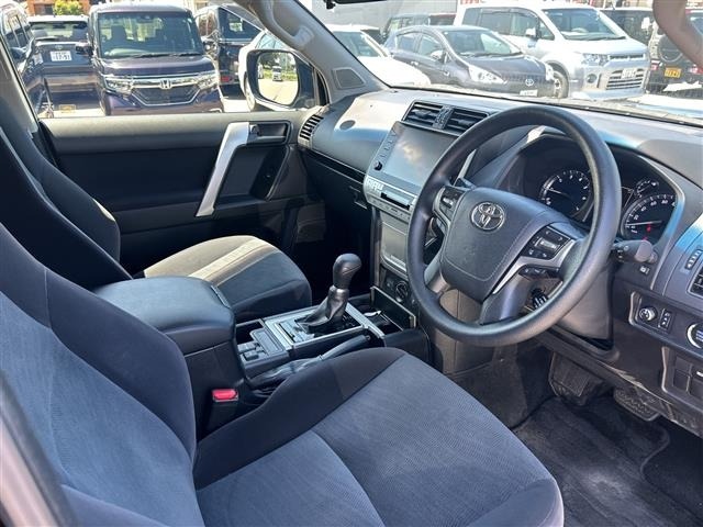 Toyota LAND CRUISER PRADO 2021 8177813-6