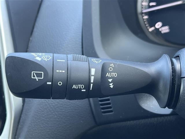 Toyota LAND CRUISER PRADO 2023 8177829-1
