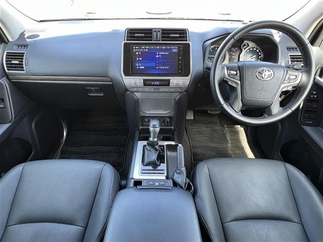 Toyota LAND CRUISER PRADO 2023 8177829-31