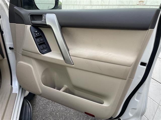 Toyota LAND CRUISER PRADO 2018 8177846-11