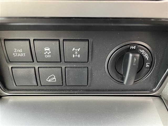 Toyota LAND CRUISER PRADO 2018 8177846-8