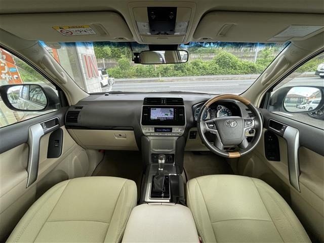Toyota LAND CRUISER PRADO 2018 8177852-8