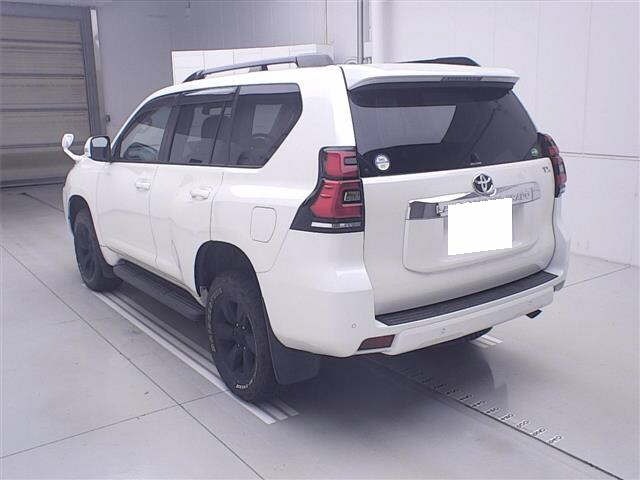 Toyota LAND CRUISER PRADO 2020 8177881-1