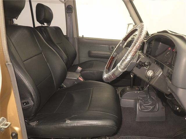 Toyota LAND CRUISER PRADO 1993 8177890-5