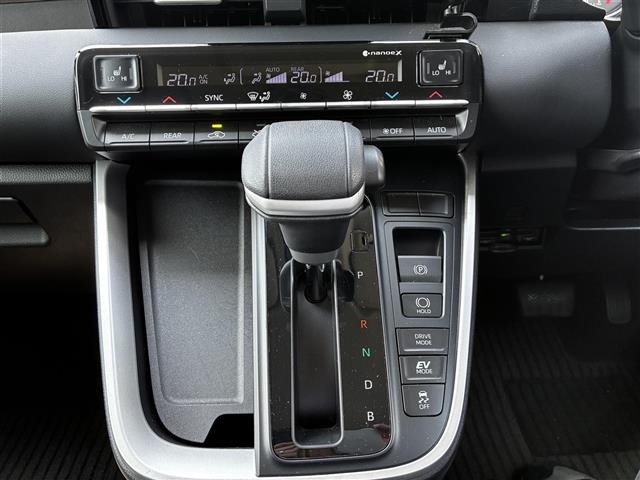 Suzuki LANDY 2023 8178711-12