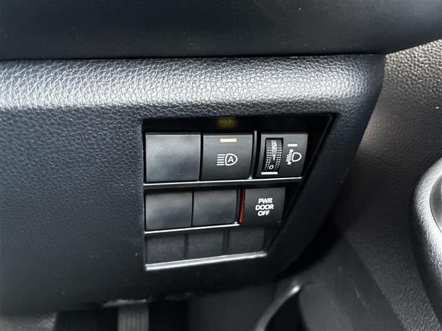 Suzuki LANDY 2023 8178711-2