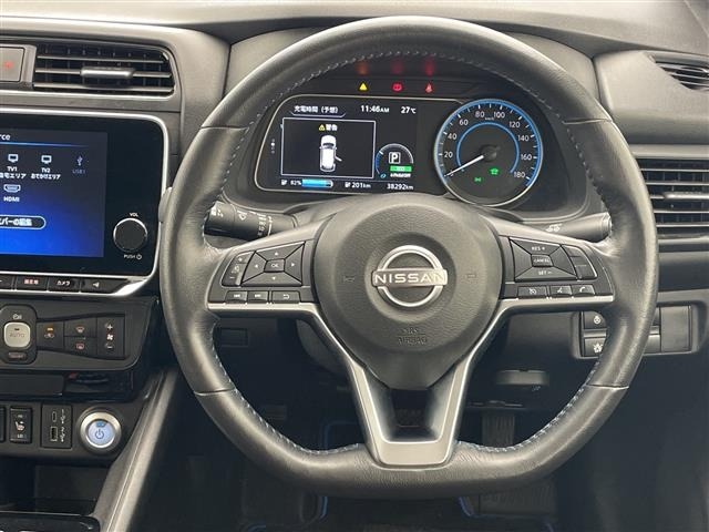 Nissan LEAF 2023 8178206-10