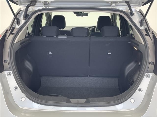 Nissan LEAF 2023 8178206-23