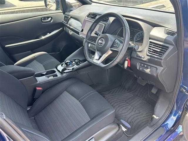 Nissan LEAF 2021 8178214-10
