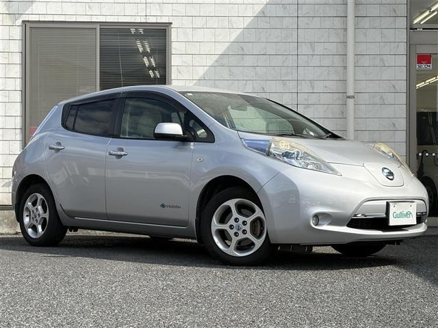 Nissan LEAF 2012 8178216-0