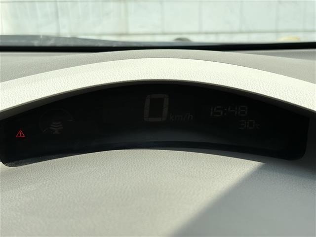 Nissan LEAF 2012 8178216-1