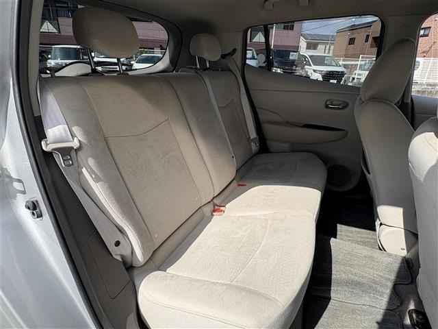 Nissan LEAF 2012 8178216-10