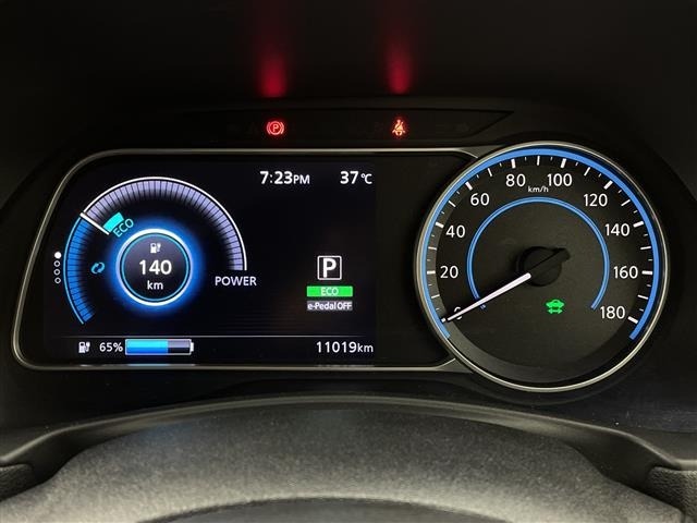 Nissan LEAF 2017 8178217-12