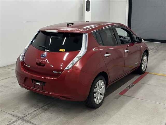 Nissan LEAF 2013 8178232-5