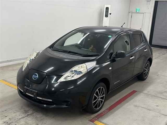 Nissan LEAF 2015 8178233-4